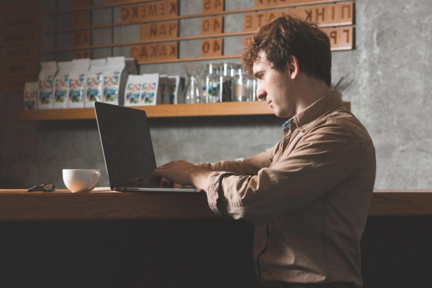 Консультация по финансовому планированию в офисе Rjolento Koskardo